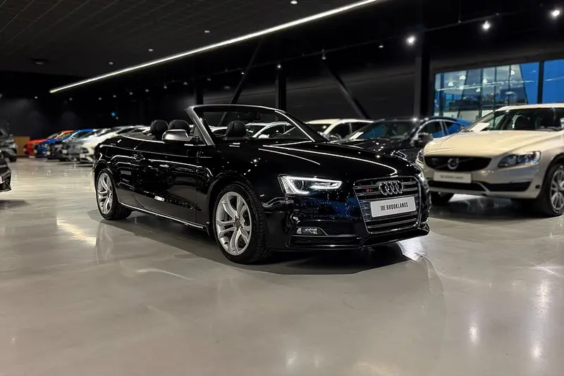 Audi Cabriolet 2013