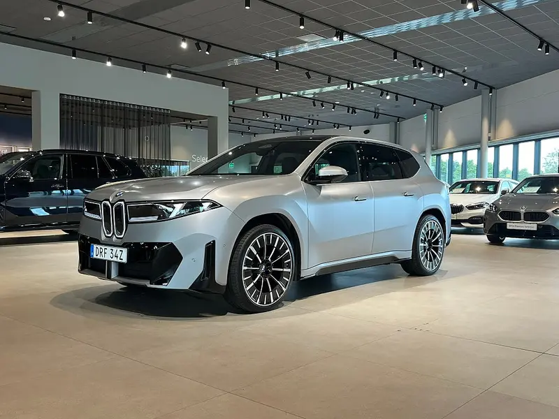 BMW iX3 2027