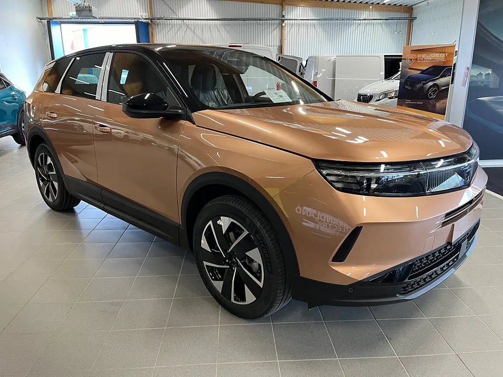 Opel Grandland X 2025