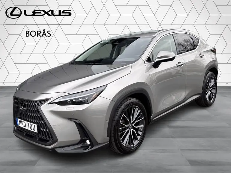 Lexus NX 2022