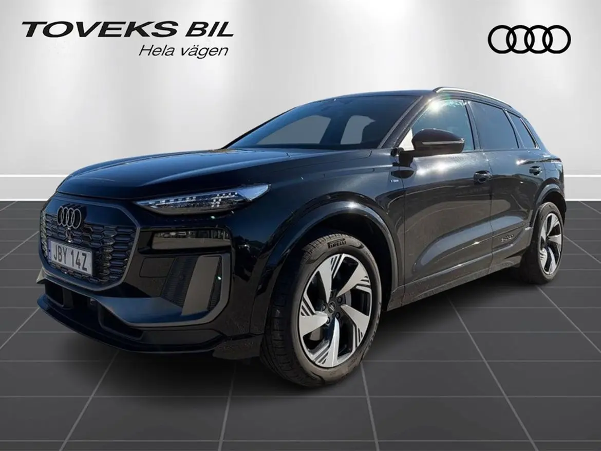 Audi Q6 e-tron 2026