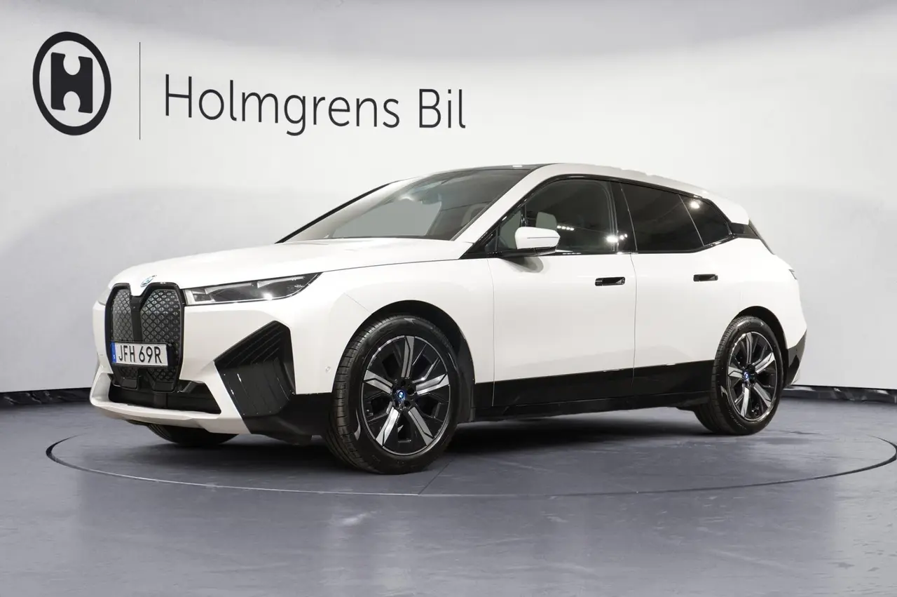 BMW iX 2023