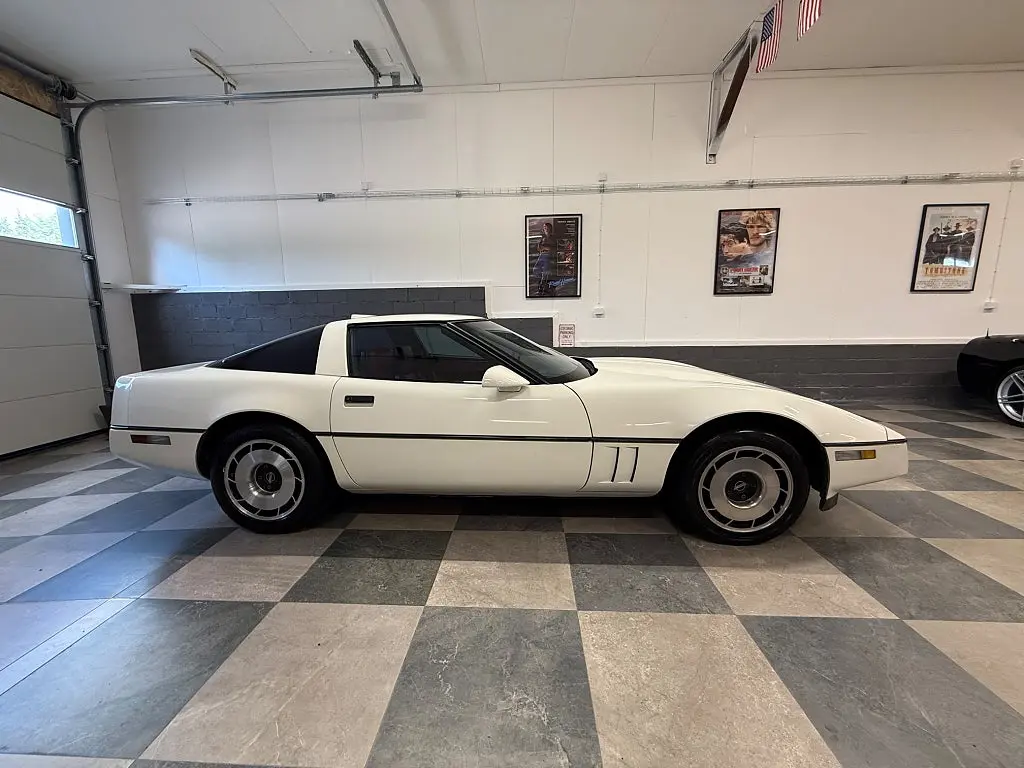Chevrolet Corvette 1984
