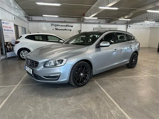 Volvo V60 2017