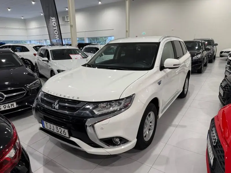 Mitsubishi Outlander 2018