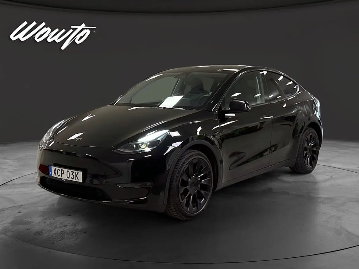 Tesla Model Y 2021