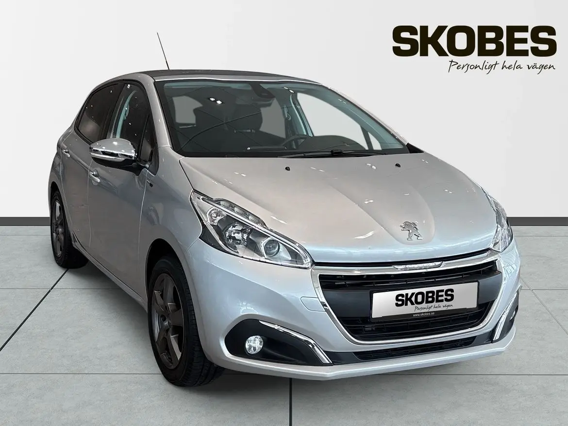 Peugeot 208 2016