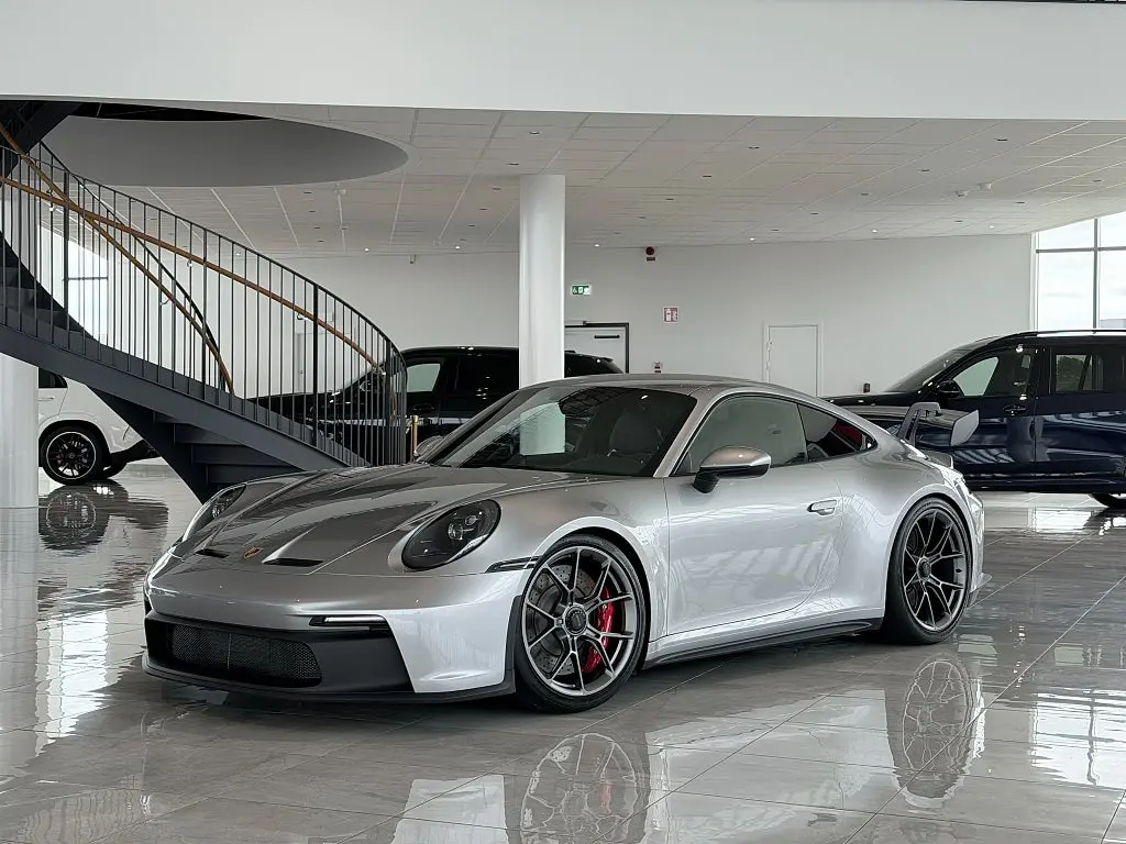 Porsche 911 2024