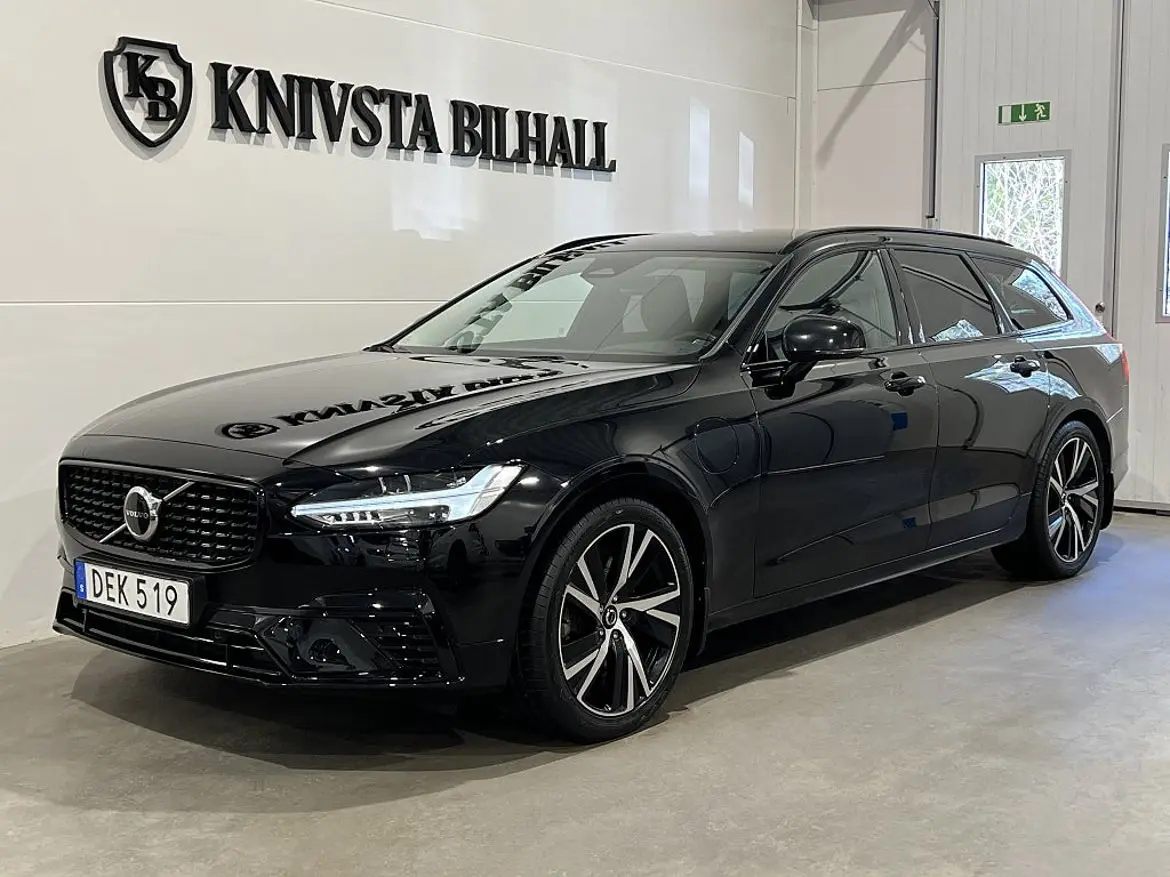 Volvo V90 2023