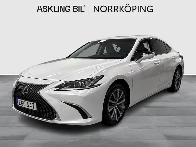 Lexus ES 2020
