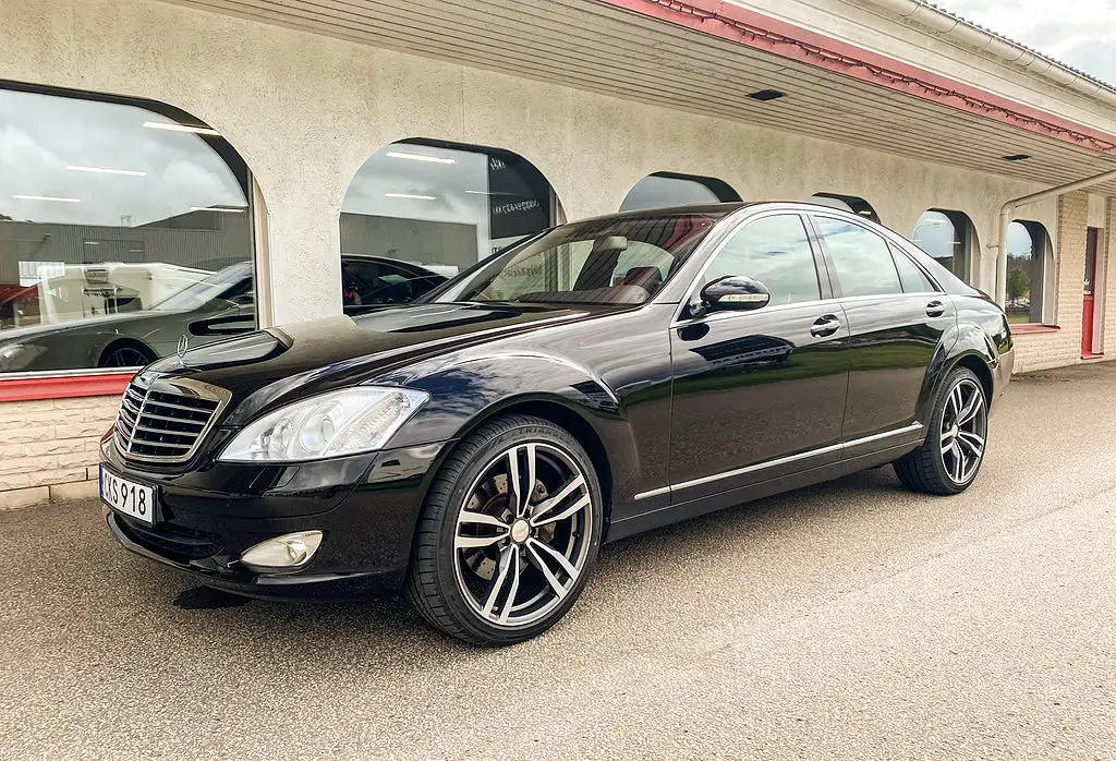 Mercedes-Benz S-Klass 2009