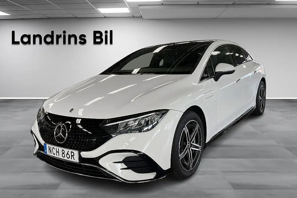 Mercedes-Benz EQE 2024
