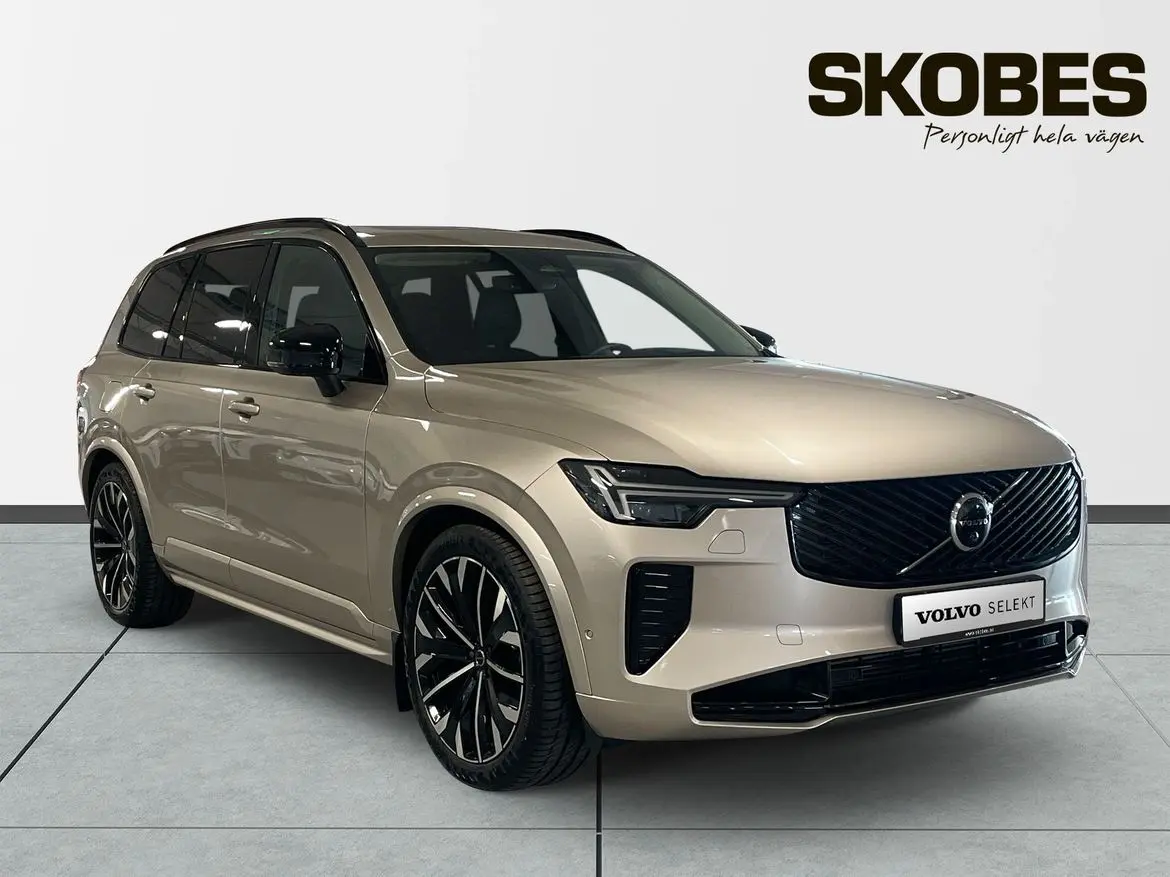 Volvo XC90 2025