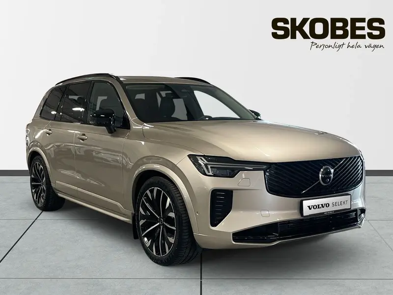 Volvo XC90 2025