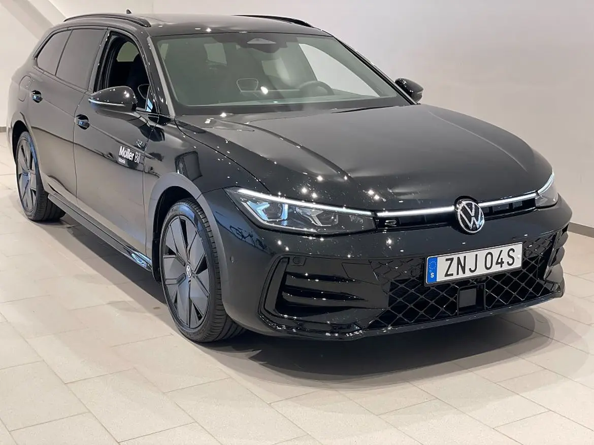 Volkswagen Passat 2025
