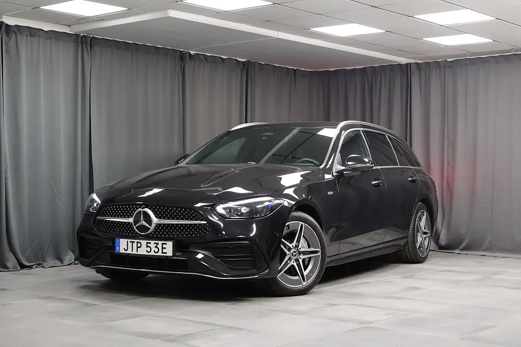 Mercedes-Benz C-Klass 2025
