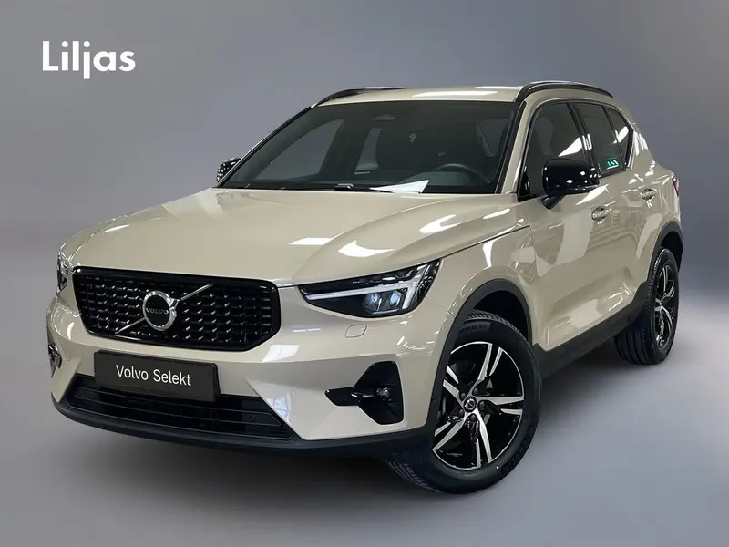 Volvo XC40 2026