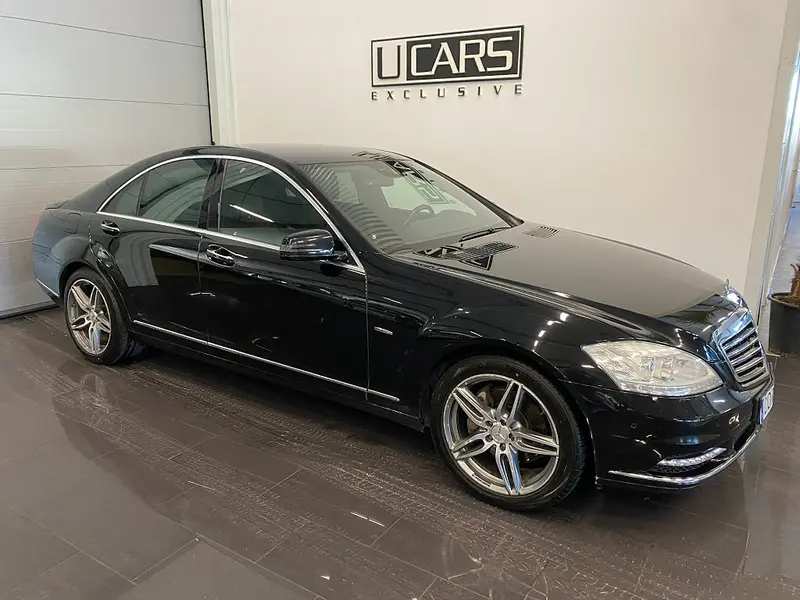Mercedes-Benz S-Klass 2010