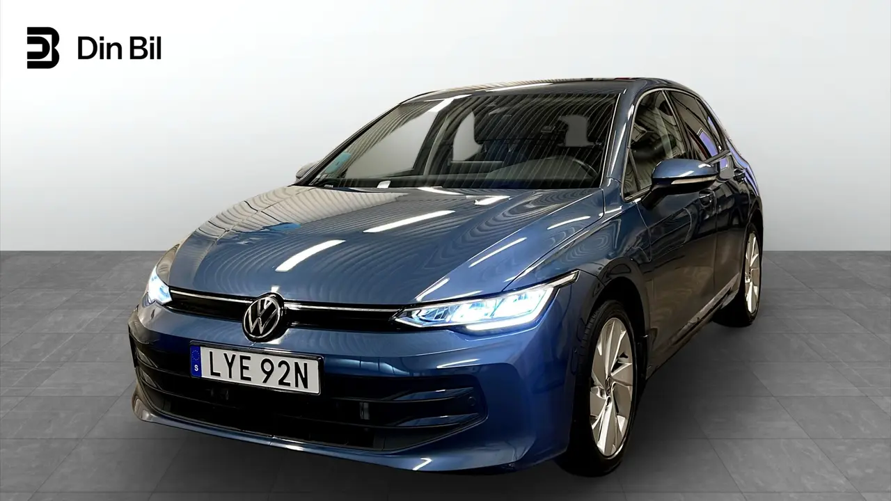 Volkswagen Golf 2025