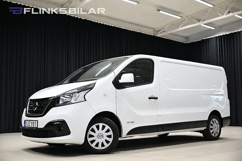 Nissan NV300 2017