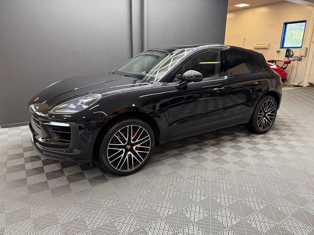 Porsche Macan 2022
