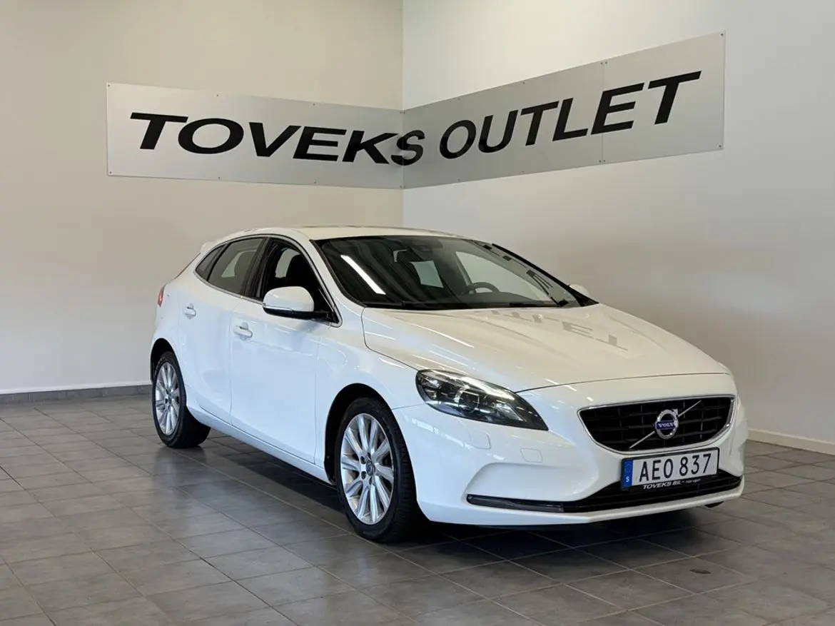 Volvo V40 2014