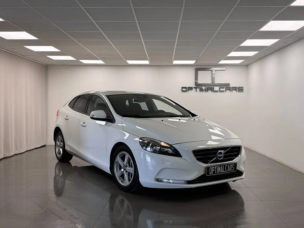 Volvo V40 2016
