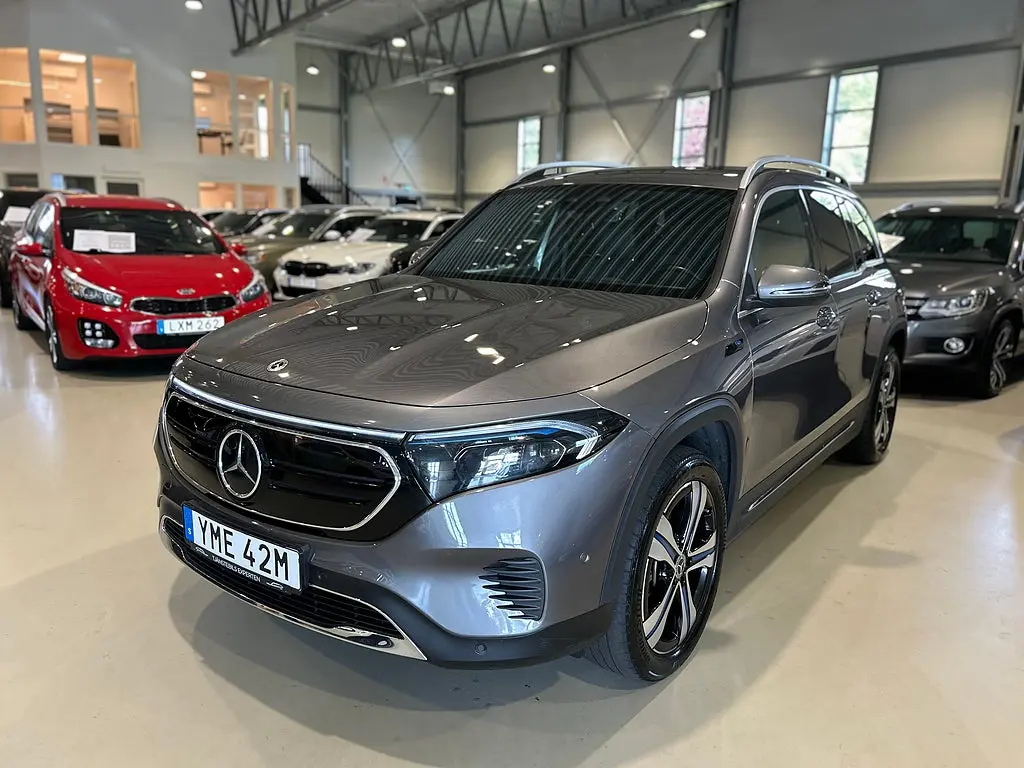 Mercedes-Benz EQB 2022