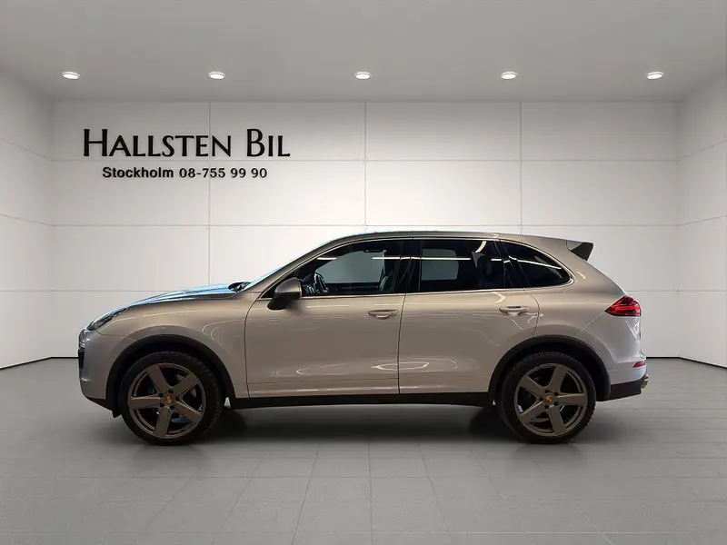 Porsche Cayenne 2016