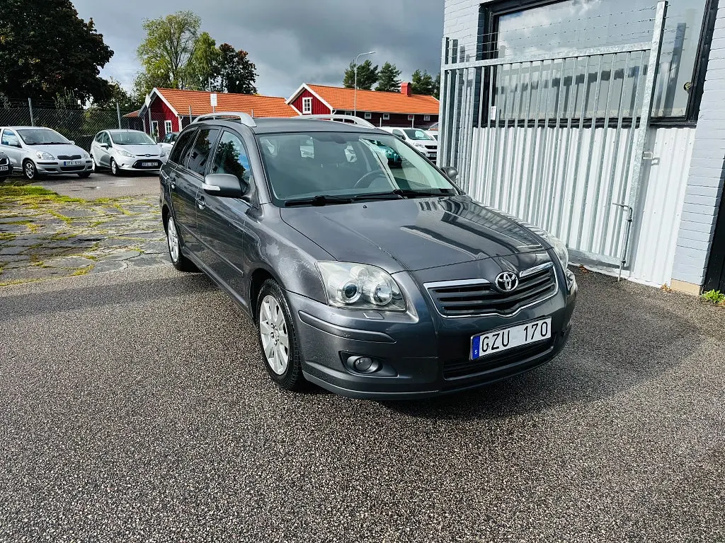 Toyota Avensis 2008