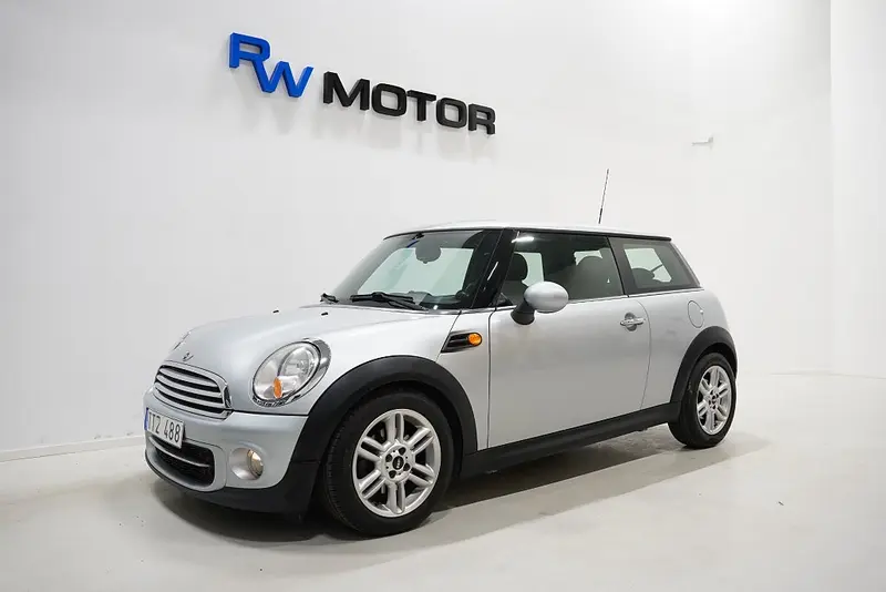 MINI Cooper 2011