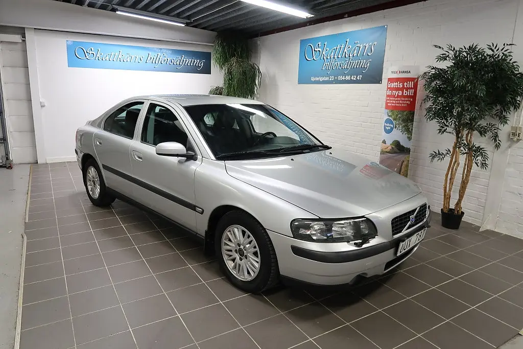 Volvo S60 2004