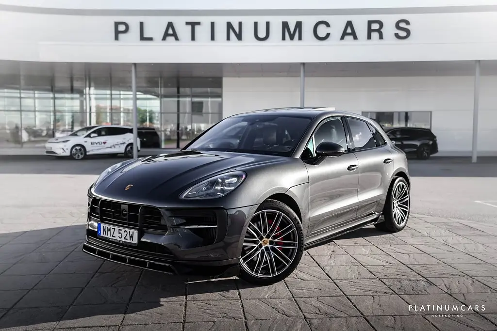 Porsche Macan 2021