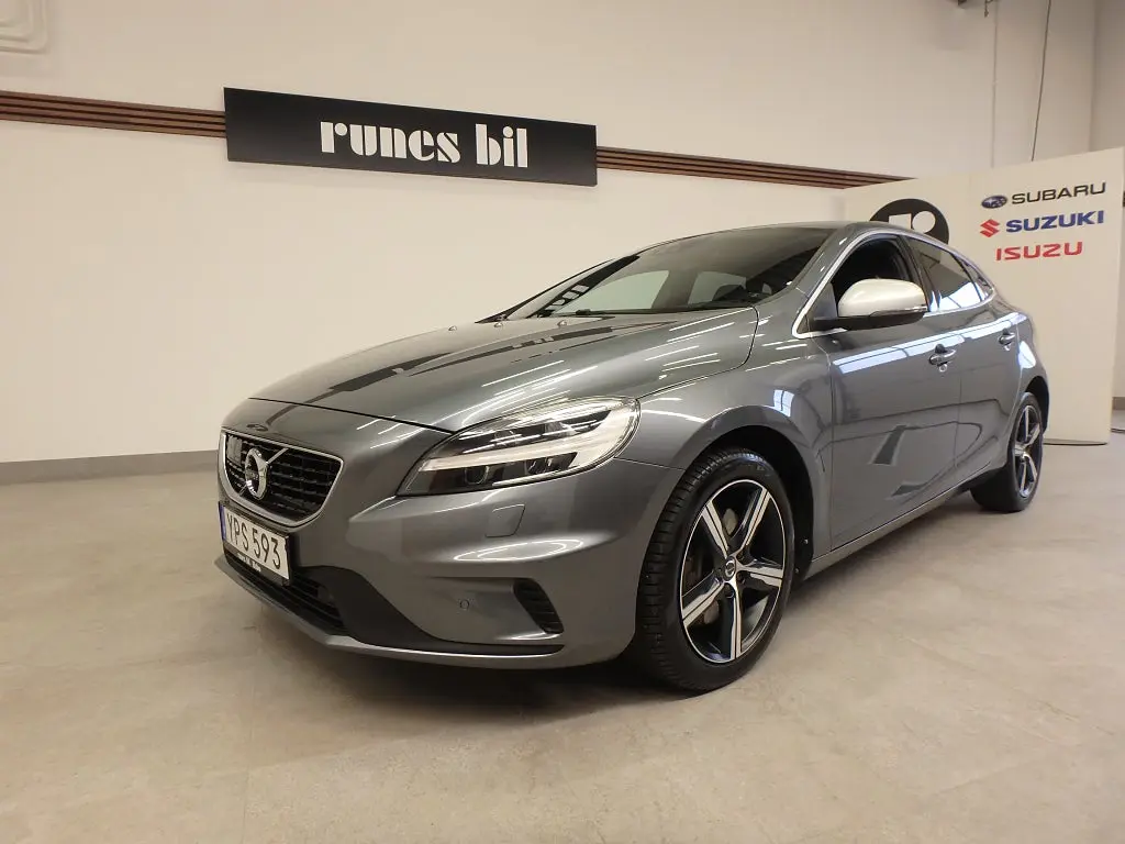 Volvo V40 2018