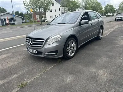 Mercedes-Benz R