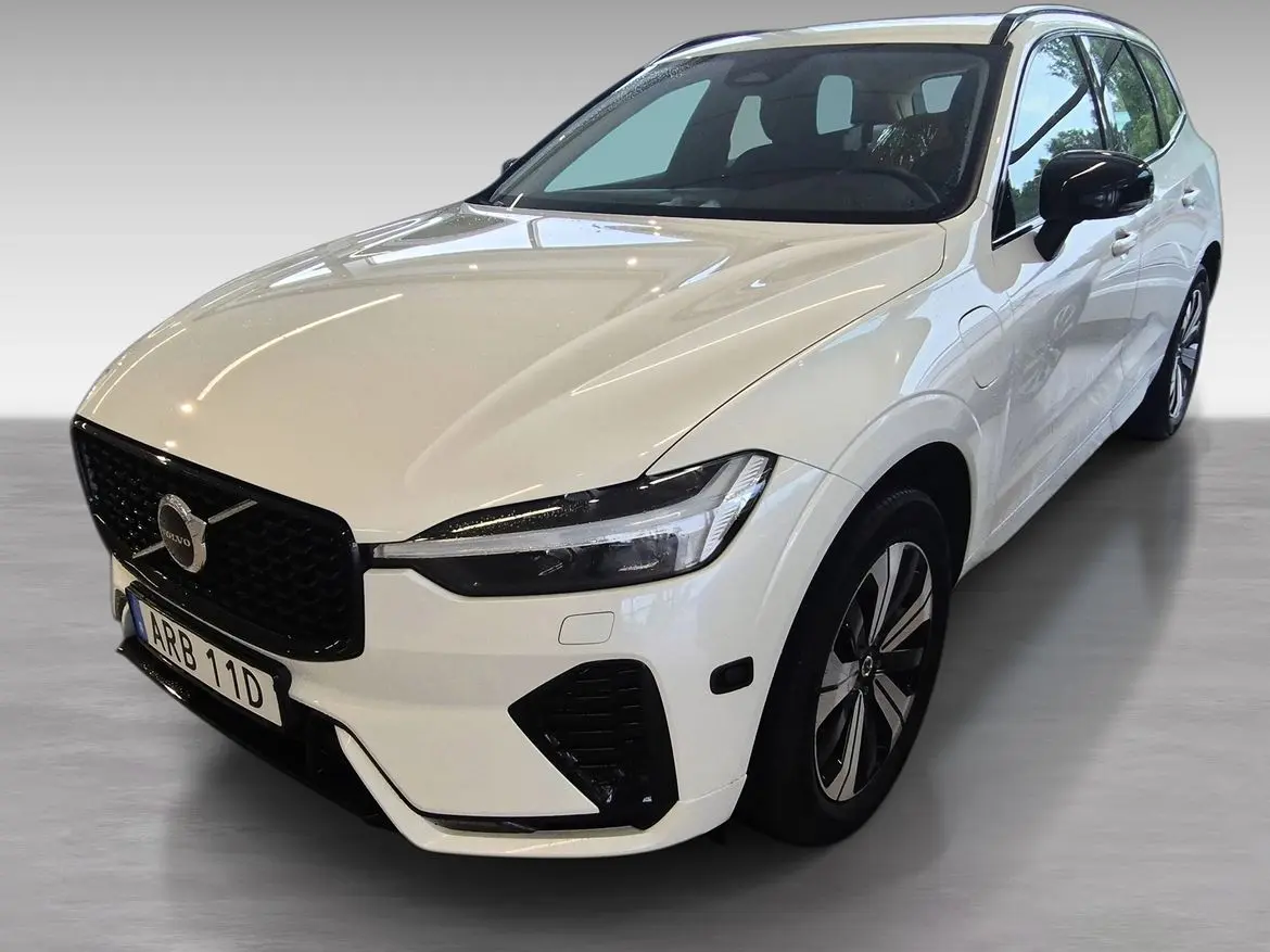 Volvo XC60 2025