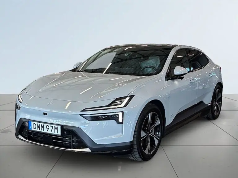 Polestar 4 2025