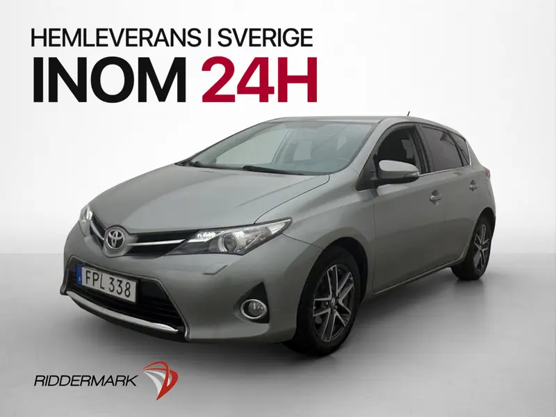 Toyota Auris 2015