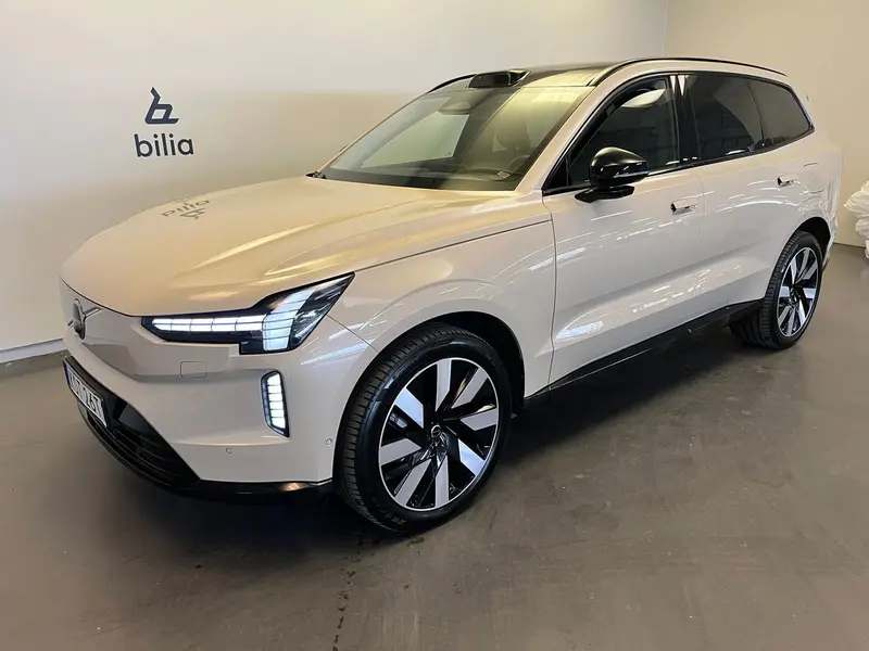 Volvo EX90 2025