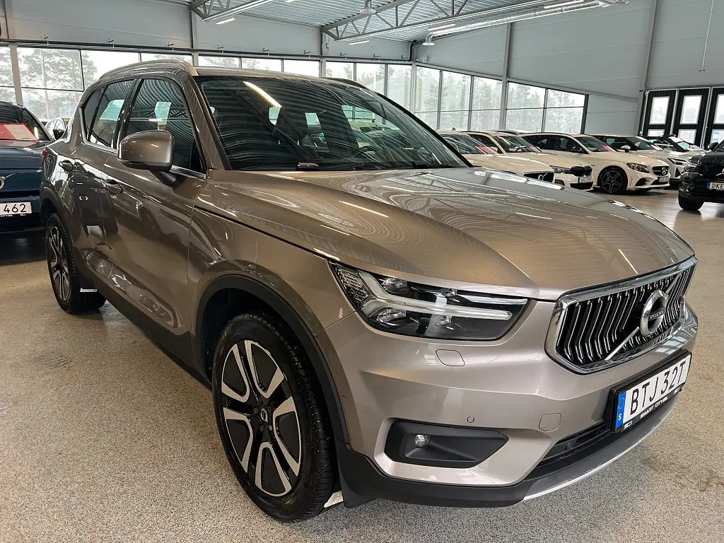 Volvo XC40 2021