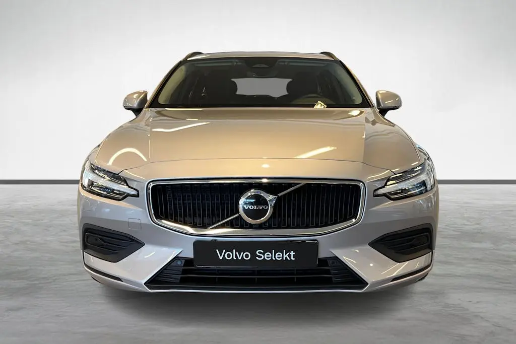 Volvo V60 2023