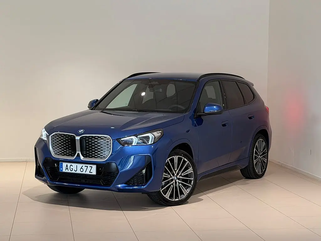 BMW iX1 2026