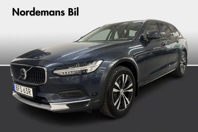 Volvo V90 2022