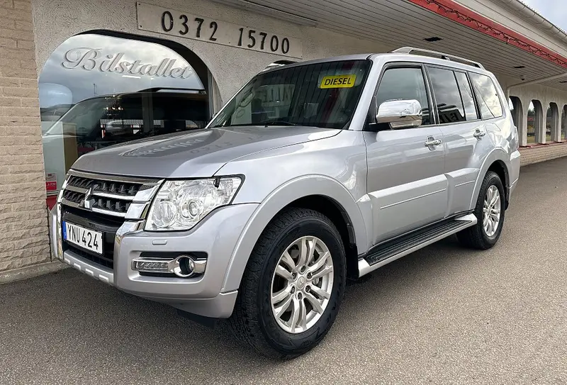 Mitsubishi Pajero 2017