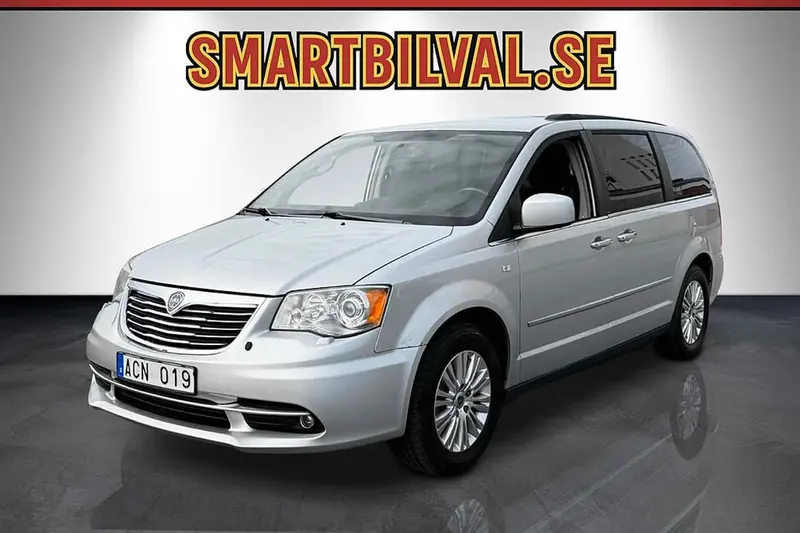 Lancia Voyager 2012