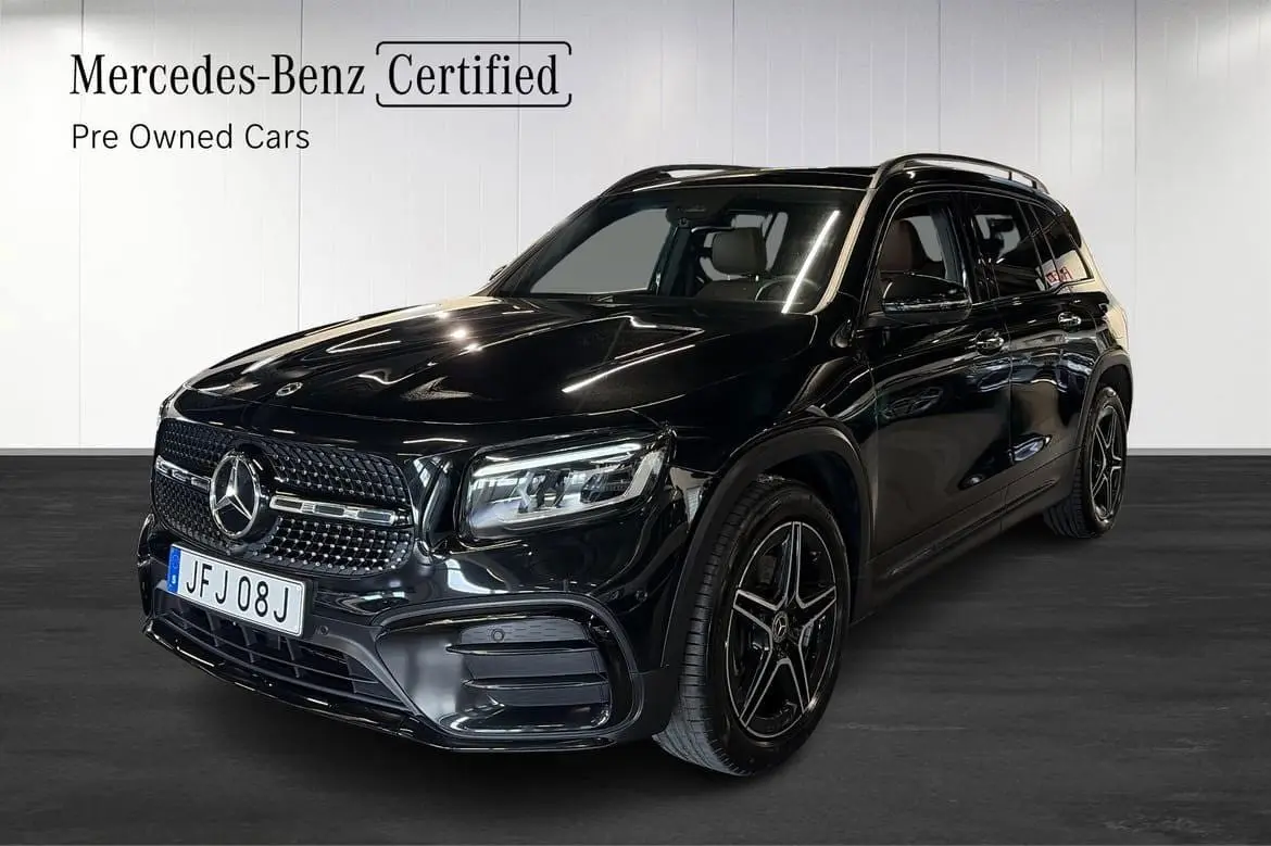Mercedes-Benz GLB 2025