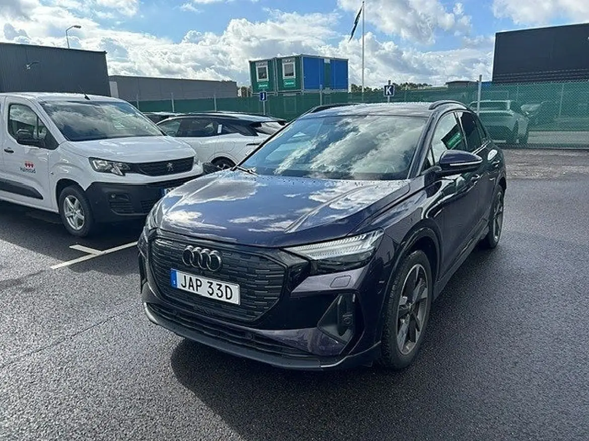 Audi Q4 e-tron 2024