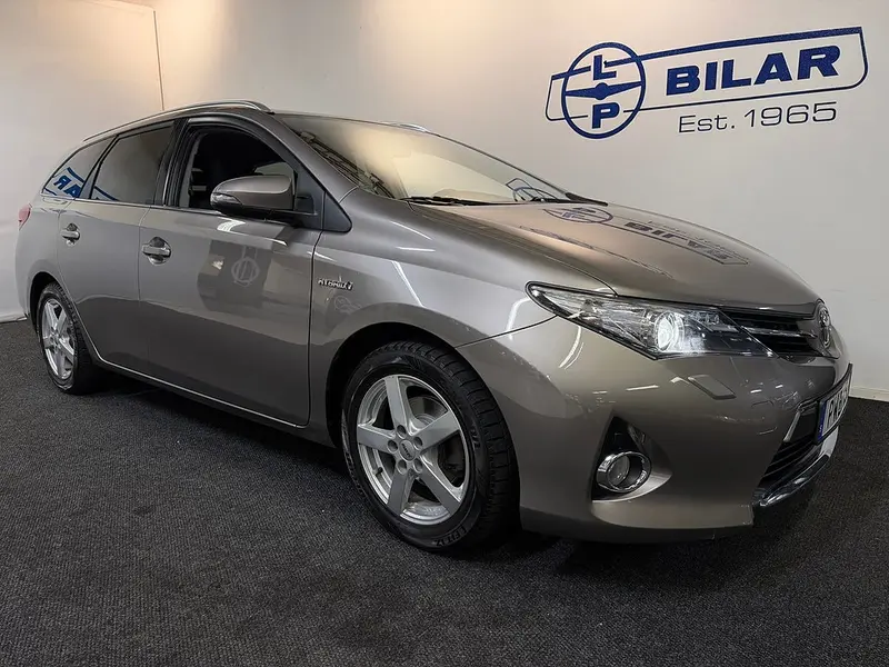 Toyota Auris 2014