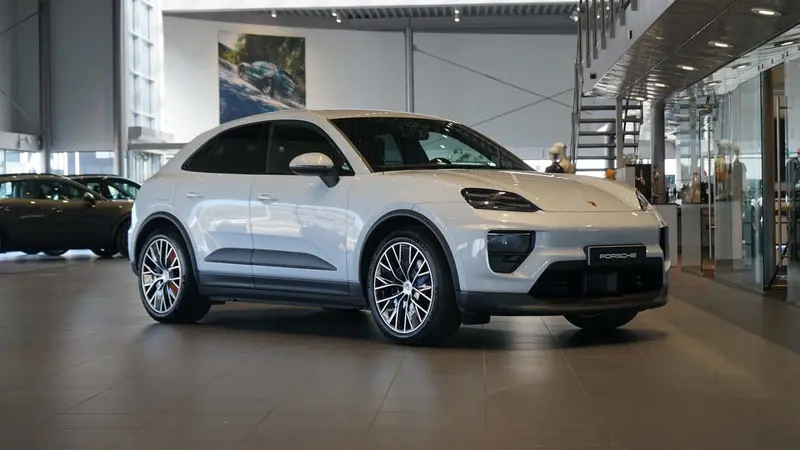 Porsche Macan 2024
