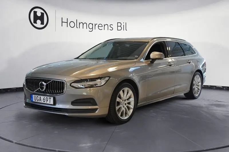 Volvo V90 2022